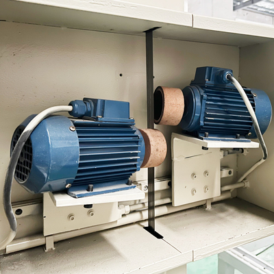 Cortador manual vertical de la espuma del CNC para el colchón 1.74kW de la esponja