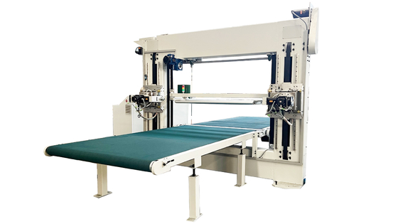 Cortadora horizontal del CNC de la esponja de la espuma de la PU del cortador dual automático de la cuchilla