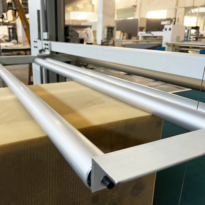 Cortadora horizontal del CNC de la esponja de la espuma de la PU del cortador dual automático de la cuchilla