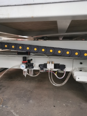 Máquina de separación de espuma EVA CNC al vacío Colchón de memoria de espuma PU Maquina de almohada ODM aceptable
