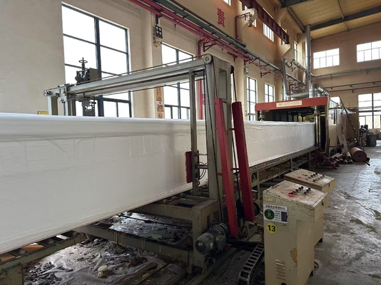 Línea de producción de esponjas totalmente automática / máquinas de fabricación de espuma de PU