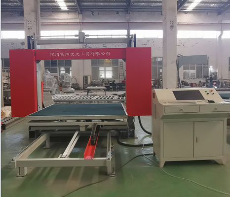 Cortador oscilante reencuadernado del cuchillo del CNC de la espuma para el poliuretano con la tabla turing para cortar 2.o o las formas 3D