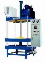 Máquina que moldea 6 kilogramo/ciclo de la forma auto vertical ajustable de la disposición EPS