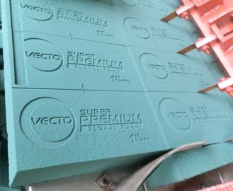 Profesional floral ajustado del CNC de la cortadora de la espuma del ordenador industrial