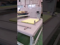 Máquina de molienda automática en forma de esponja en la línea de producción de esponjas abrasivas para lavar platos